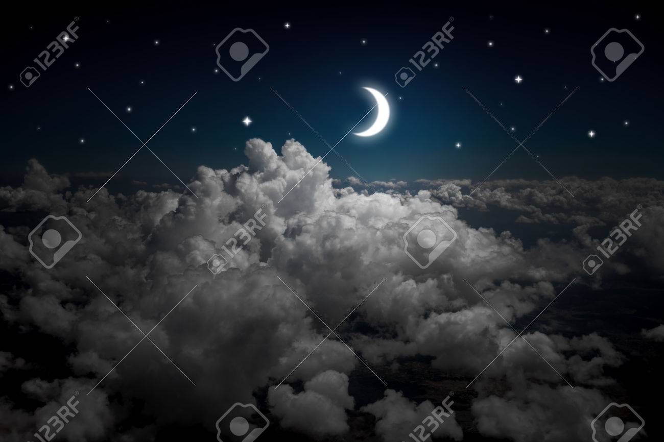 最大43 Offクーポン 夜空 月と雲 Www Anavara Com