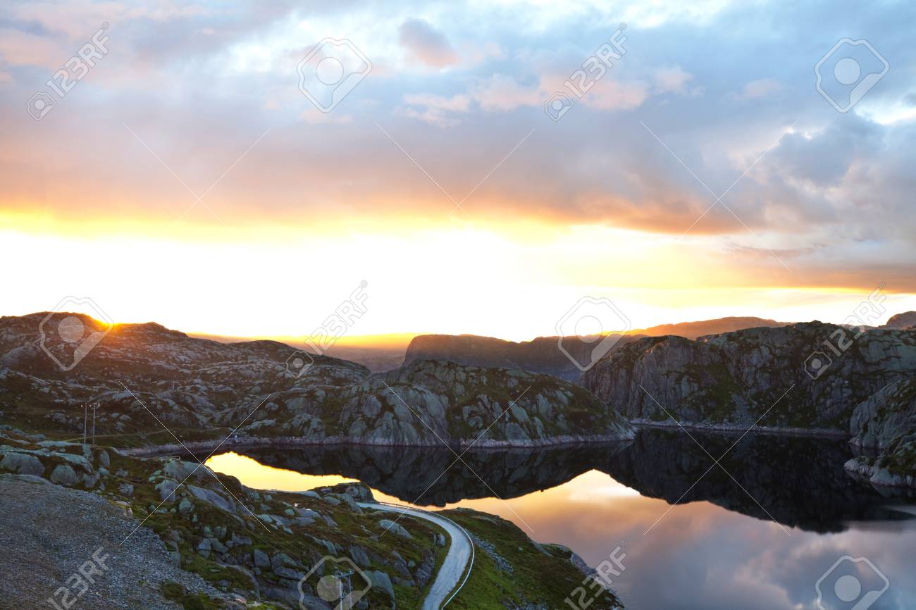 etiam-dictum-ipsum-a-felis