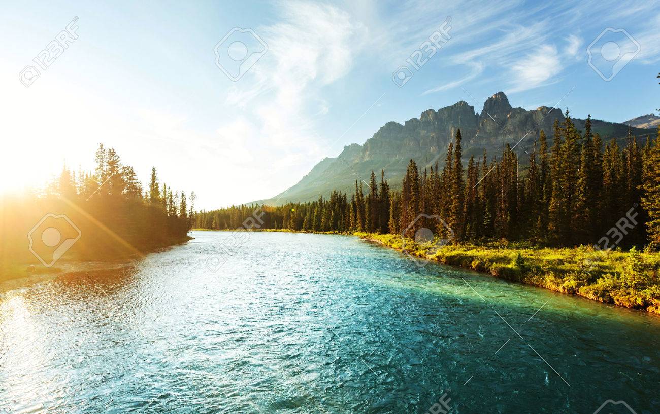 Castle Mountain in Banff National Park, Canada. - 43989705 Castle Mountain in Banff National Park, Canada. - 43989705