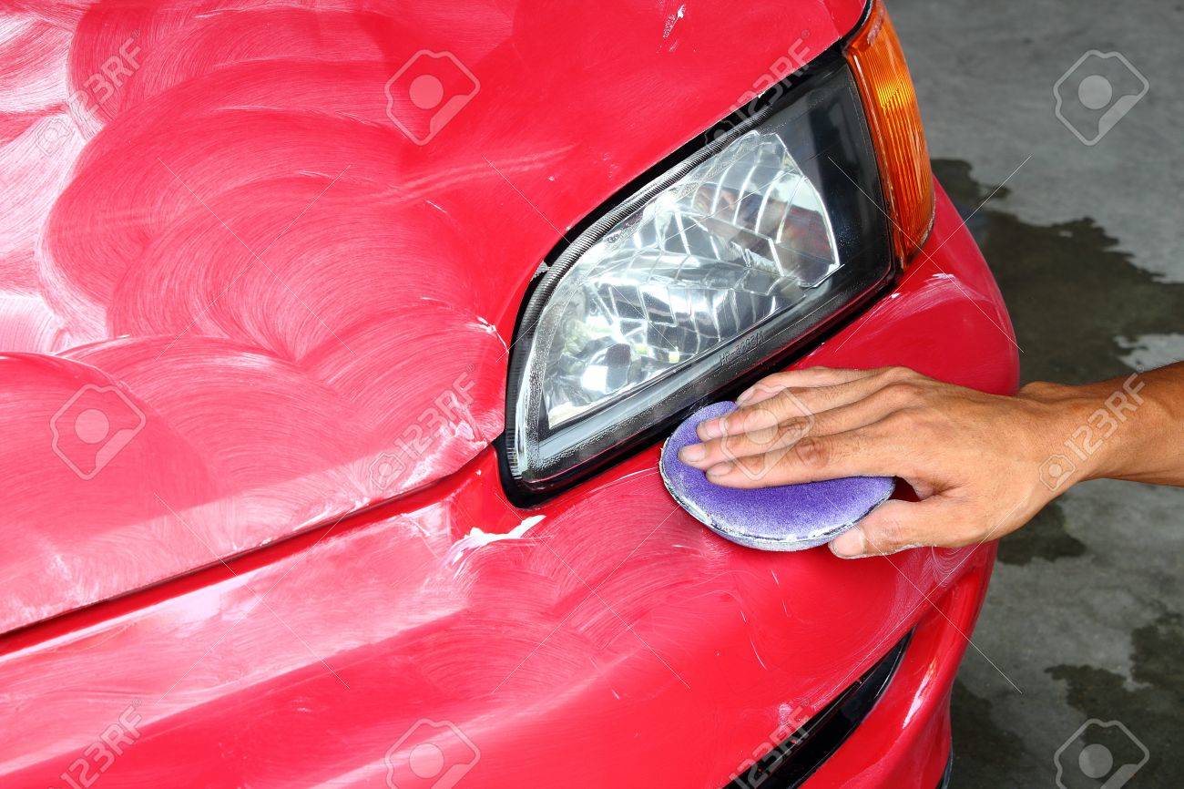 研磨やコーティング ワックス車 の写真素材 画像素材 Image