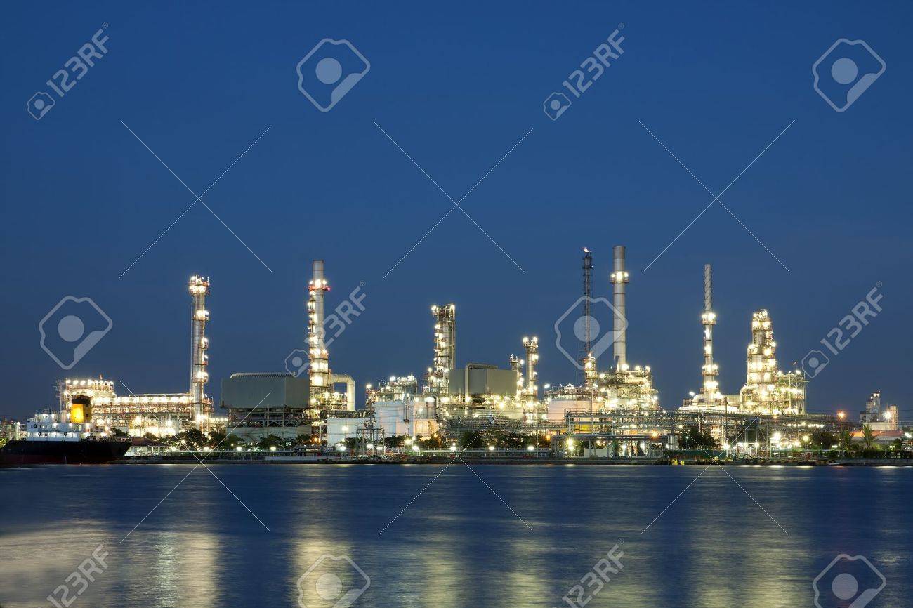petrochemical oil refinery factory pipeline at twilight Bangkok Thailand - 15229119 petrochemical oil refinery factory pipeline at twilight Bangkok Thailand - 15229119