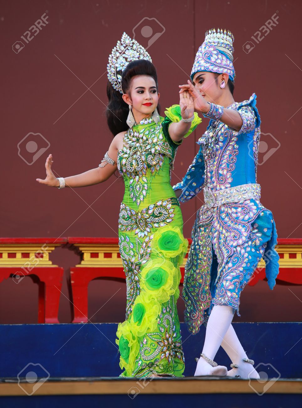 Mali Kamonrat (timmitie) - Profile | Pinterest, image size:963x1300