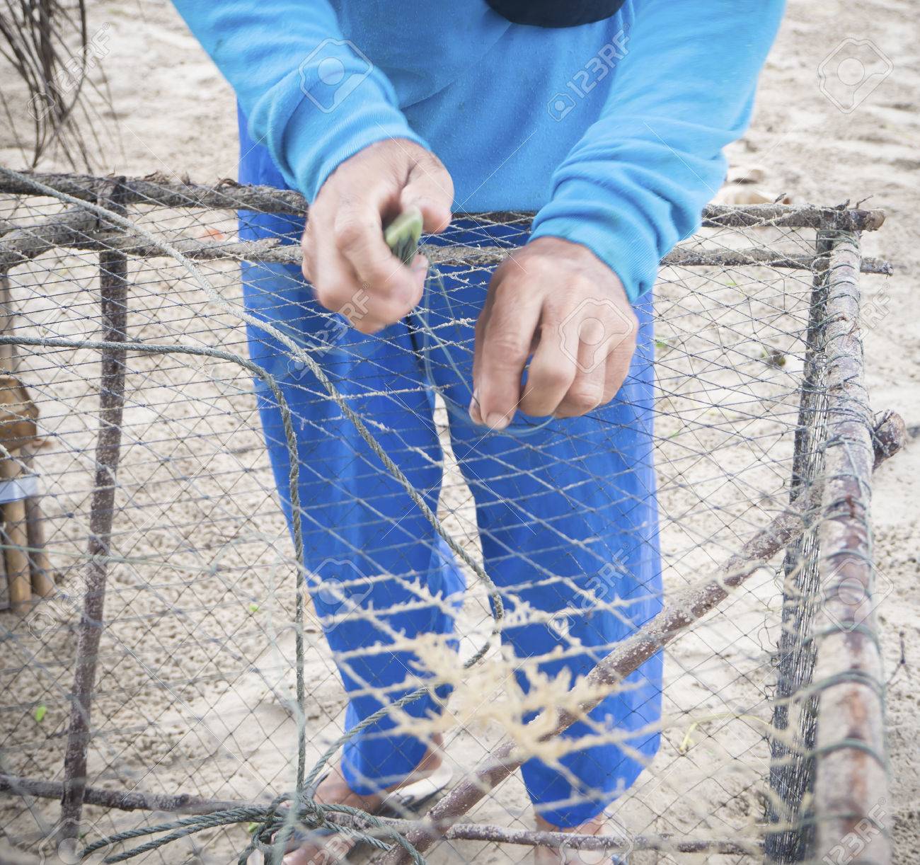 Fishing net repair Clearance