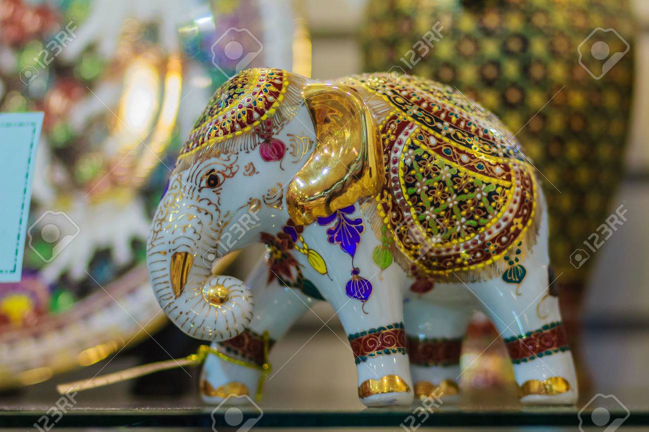 販売、タイからプレミアムお土産のかわいい磁器セラミック象モデル。の