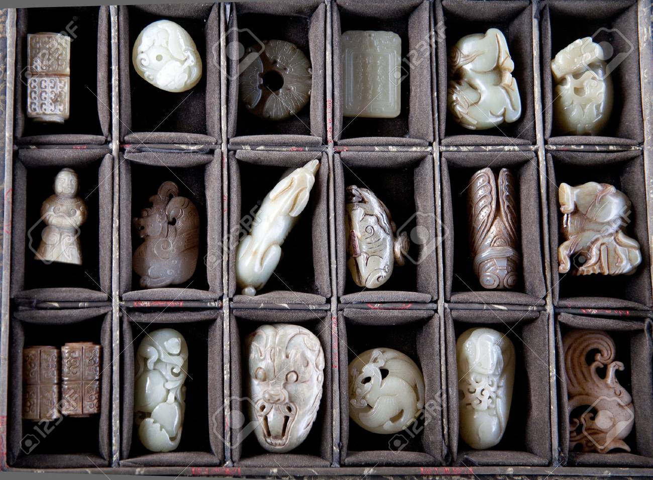 古代翡翠コレクション各種 の写真素材 画像素材 Image