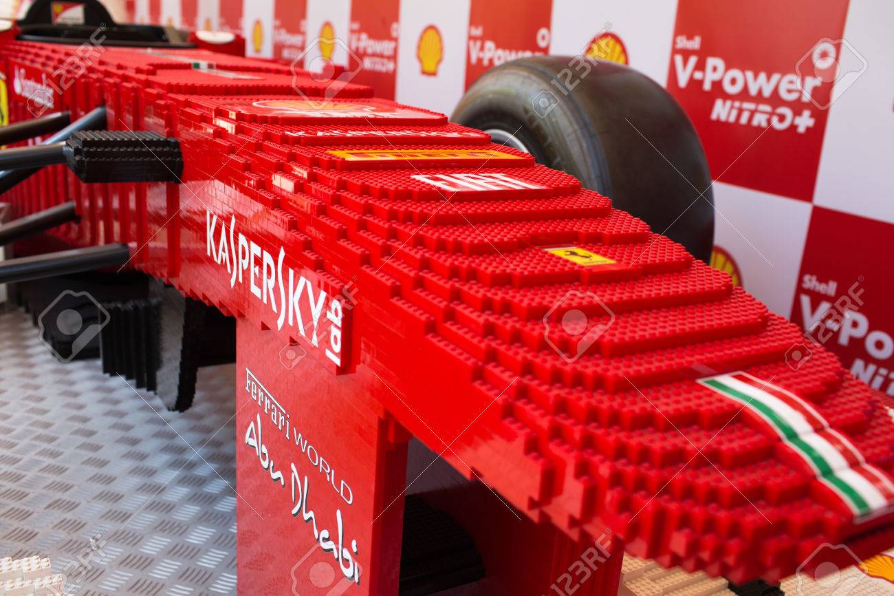 グダニスク Brzezno 6 月 8 日ポーランド 1 1 レゴ フェラーリ レプリカ車 グダニスクの住民は Lego ブロック で完全に造られたモデル車を見る機会を持っていた 13 年 6 月 8 日 グダニスク Brzezno ポーランド の写真素材 画像素材 Image グダニスク Brzezno 6 月 8 日ポーランド 1 1 レゴ フェラーリ レプリカ車 グダニスクの住民は Lego ブロック で完全に造られたモデル車を見る機会を持っていた 13 年 6 月 8 日 グダニスク Brzezno ポーランド の写真素材 画像素材 Image