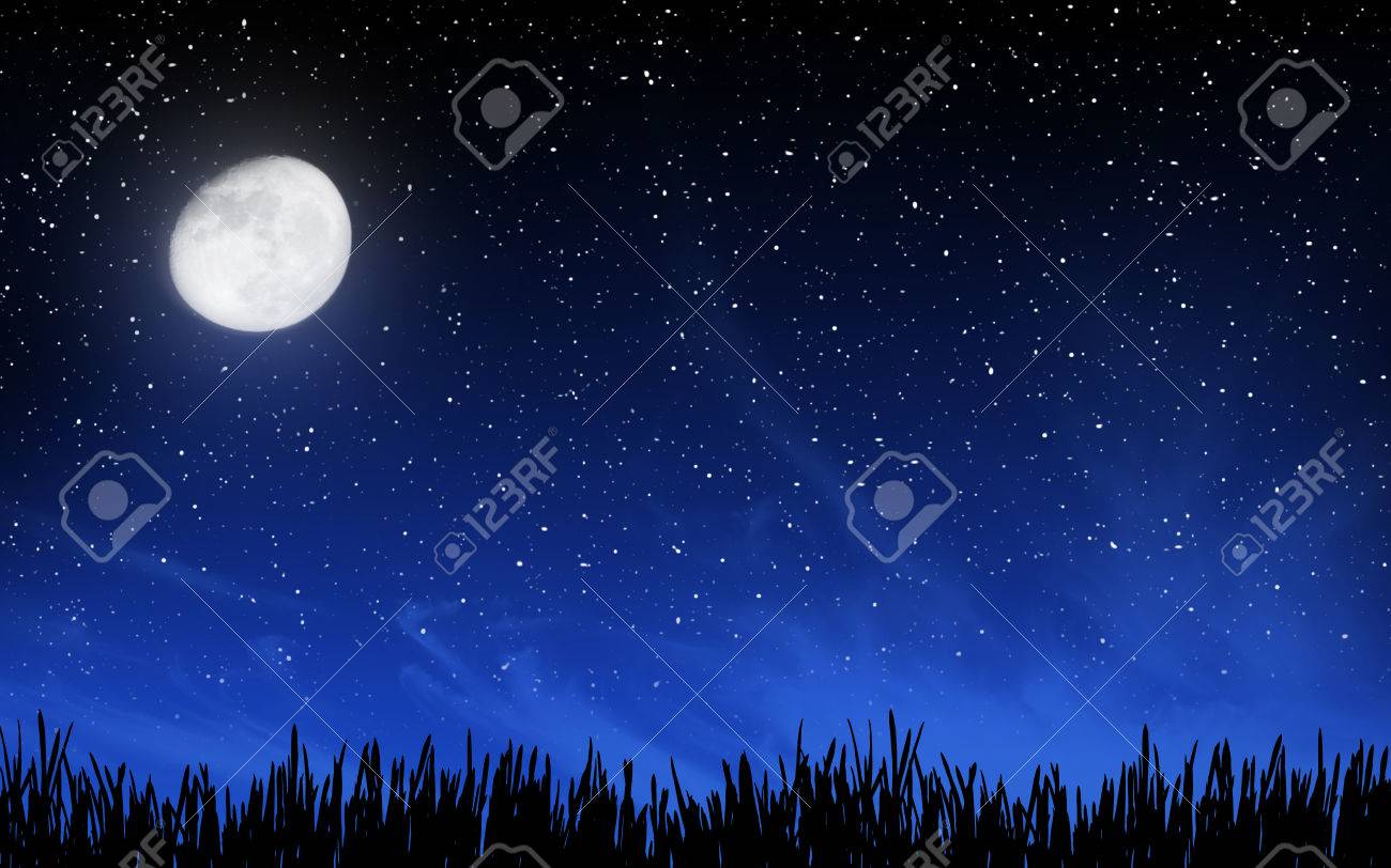多くの星と月の草の背景の上で深い夜の空 の写真素材 画像素材 Image 多くの星と月の草の背景の上で深い夜の空 の写真素材 画像素材 Image