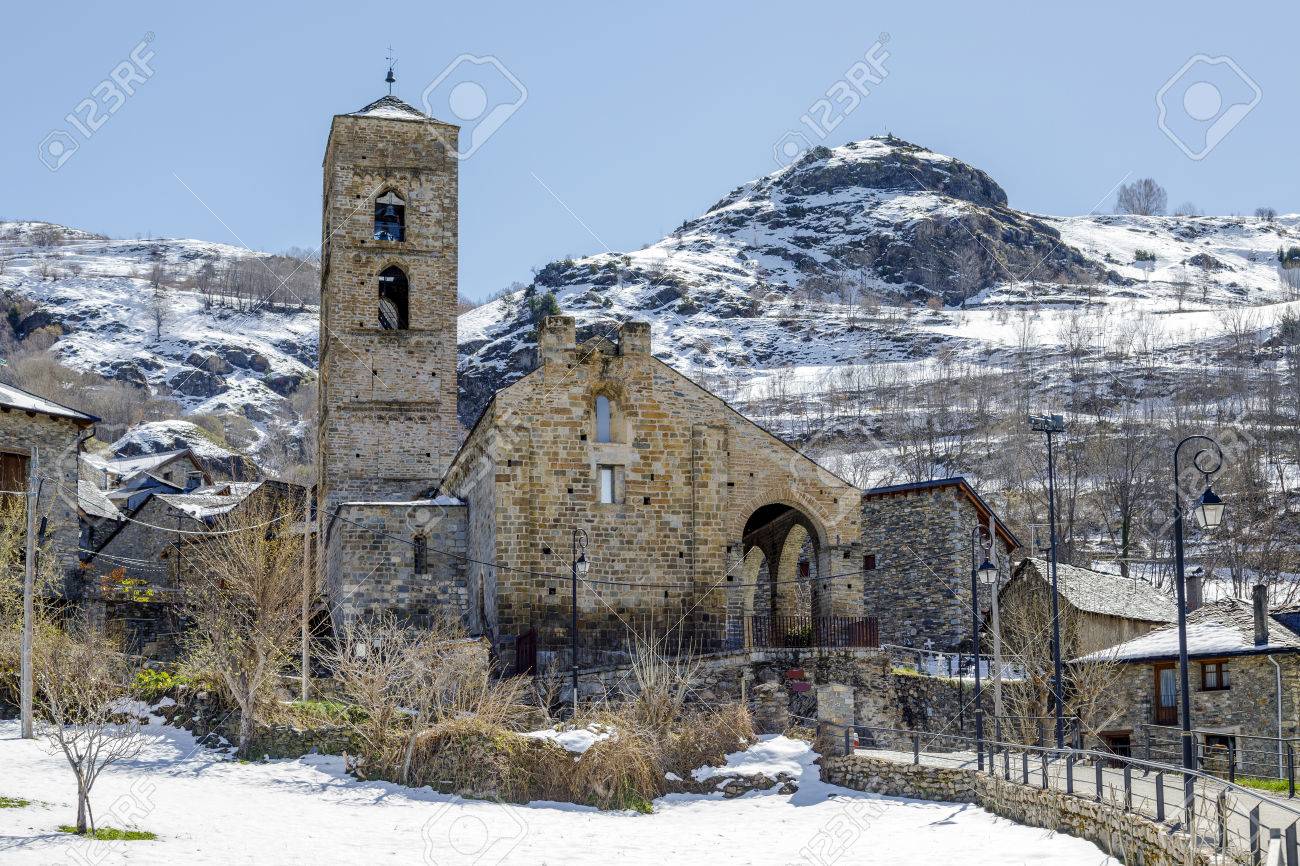 Iglesia Romana De La Natividad De La Madre De Dios De Durro ...