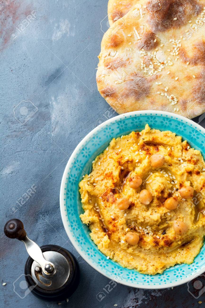 hummus chickpeas with spices