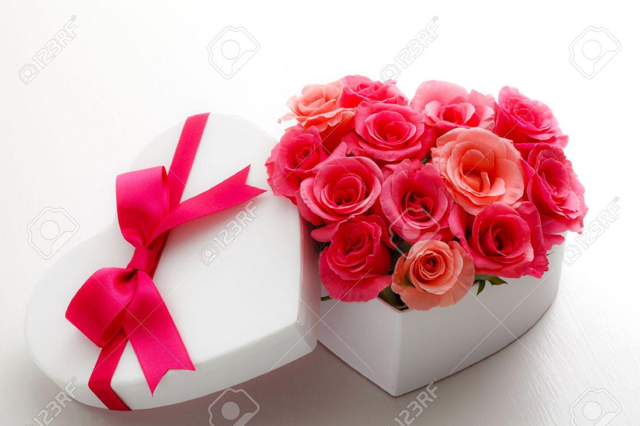 heart of roses stock