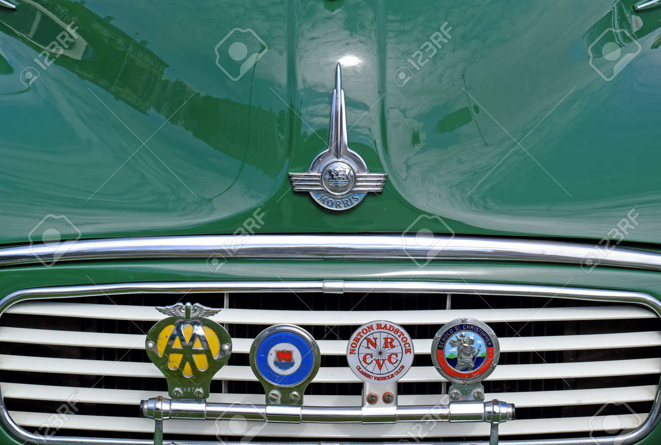 Badge bar 2024 for classic car