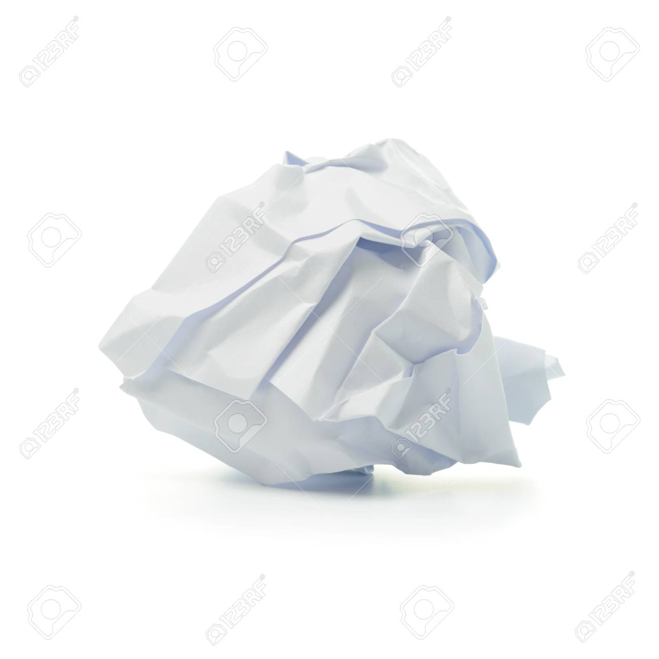 白の紙を丸めてボールのクローズ アップ の写真素材 画像素材 Image