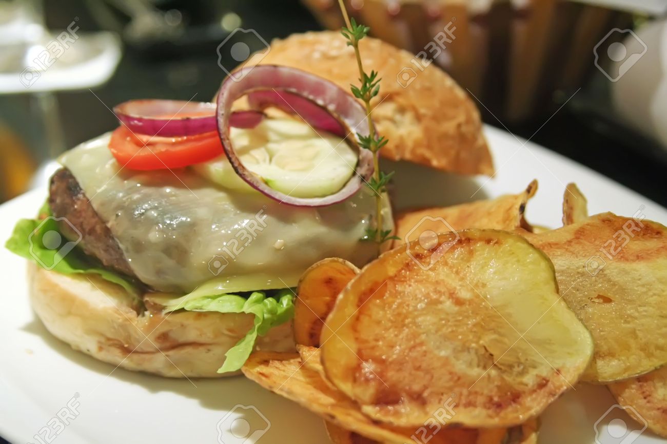 elegant food presentation