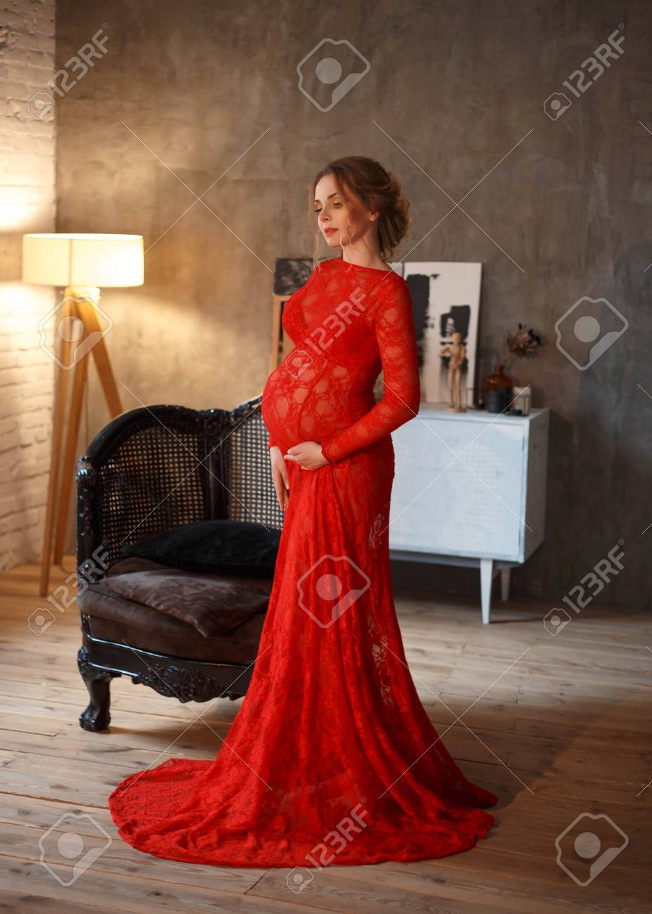 elegant dresses for pregnant ladies