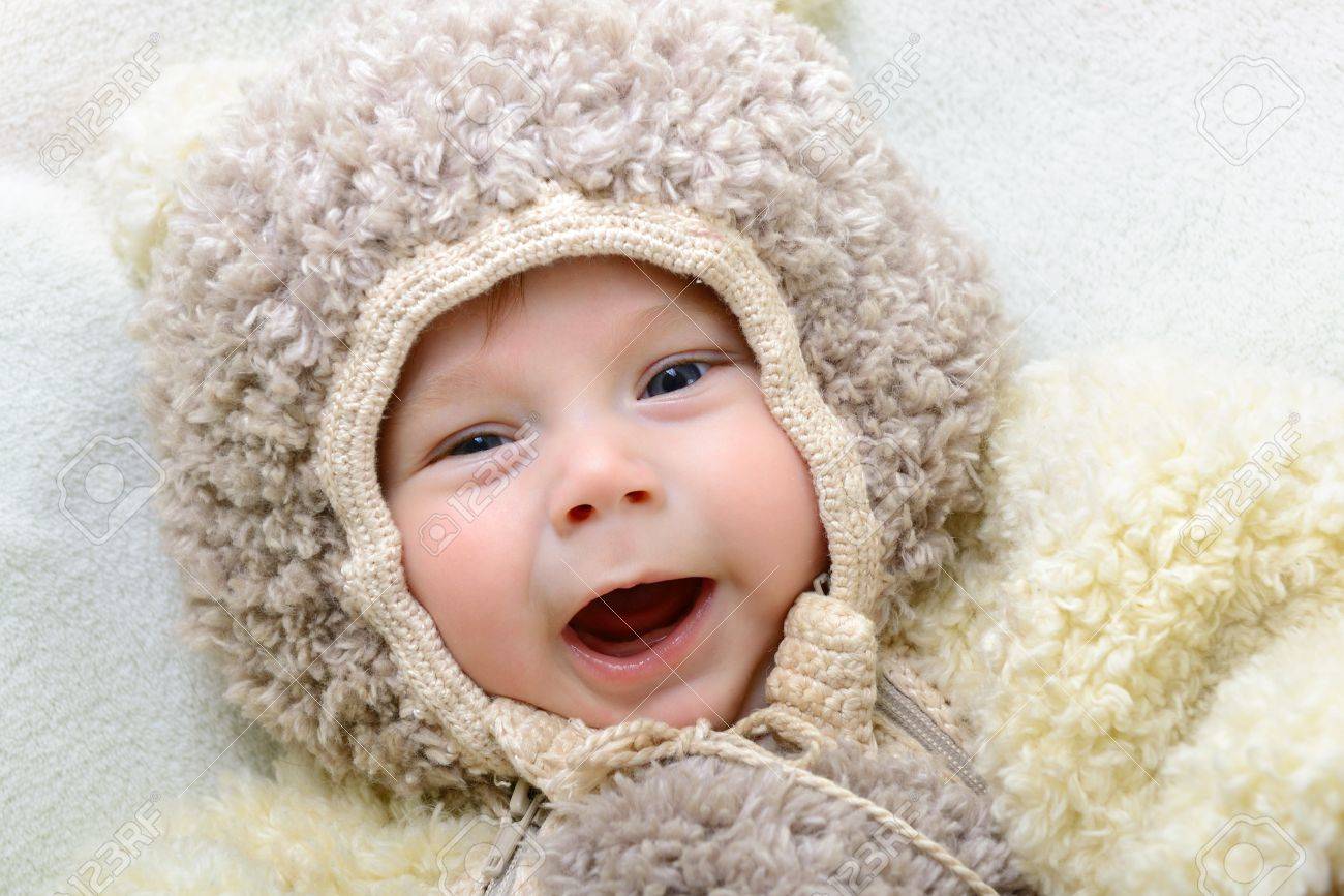 Chico Lindo Bebe Gracioso Como Closeup Retrato De Un Oso Nino Hermoso De La Fotos Retratos Imagenes Y Fotografia De Archivo Libres De Derecho Image