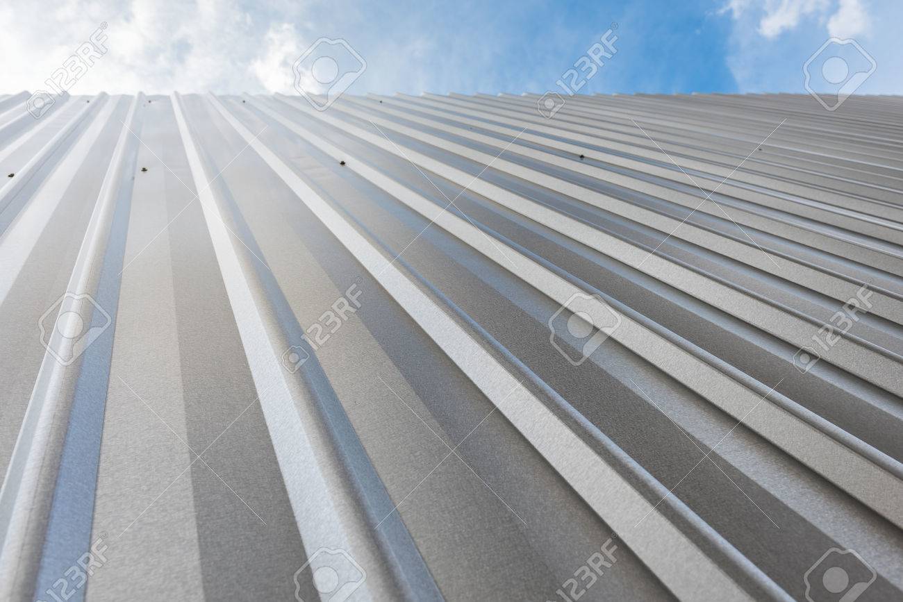 Télécharger gratuitement Images Tole Ondulee Reflechissant La Lumiere Banque D Images Et Photos actualisé salutations