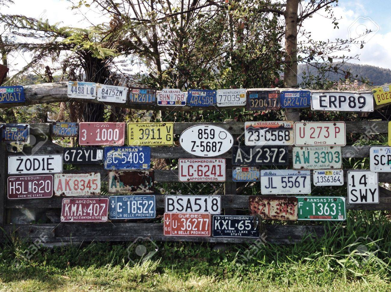 ニュージーランドでナンバー プレート フェンス の写真素材 画像素材 Image