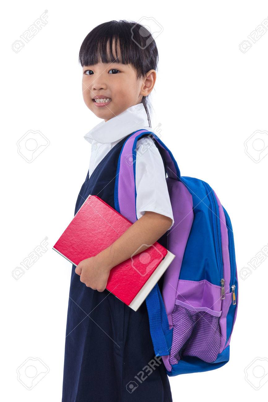 AI 小學生少女 幸せアジア中国小学生少女分離ホワイト バック グラウンドでスクール バッグと本を保持しています。の写真素材・画像素材 Image 68548574