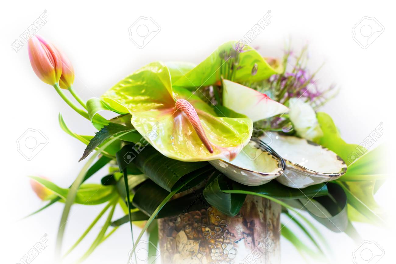 Vacances Fleur Ou De Decoration D Anniversaire Beau Bouquet Fleuri Banque D Images Et Photos Libres De Droits Image