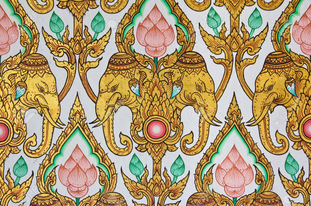 タイ　絵画　大サイズ　金色の蓮のアート　布地　芸術　チェンマイ　アジア　蓮の花 タイ 絵画 大サイズ 金色の蓮のアート 布地 芸術 チェンマイ