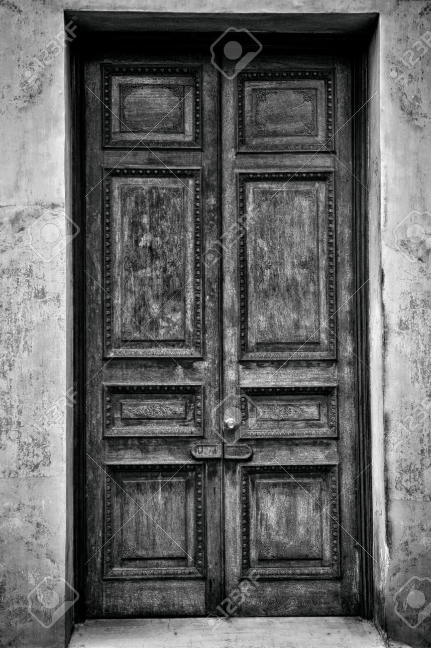 Antique Door, Black And White Stock Photo, Picture And Royalty Free Antique door, Black and White Stock Photo - 17065305 - Antique Door, Black And White Stock Photo, Picture And Royalty Free