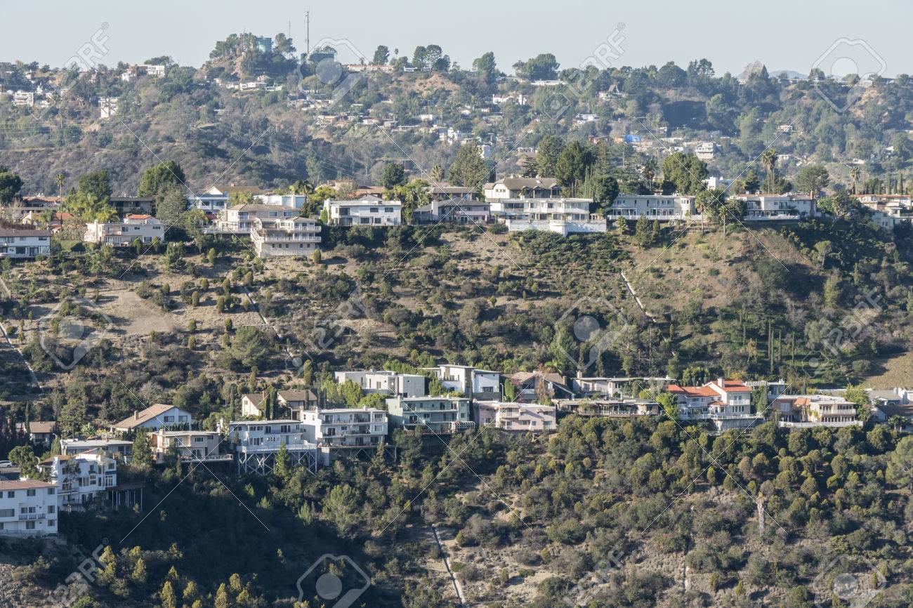 ハリウッドの丘の上ロサンゼルス カリフォルニア州キャニオン家の行 の写真素材 画像素材 Image