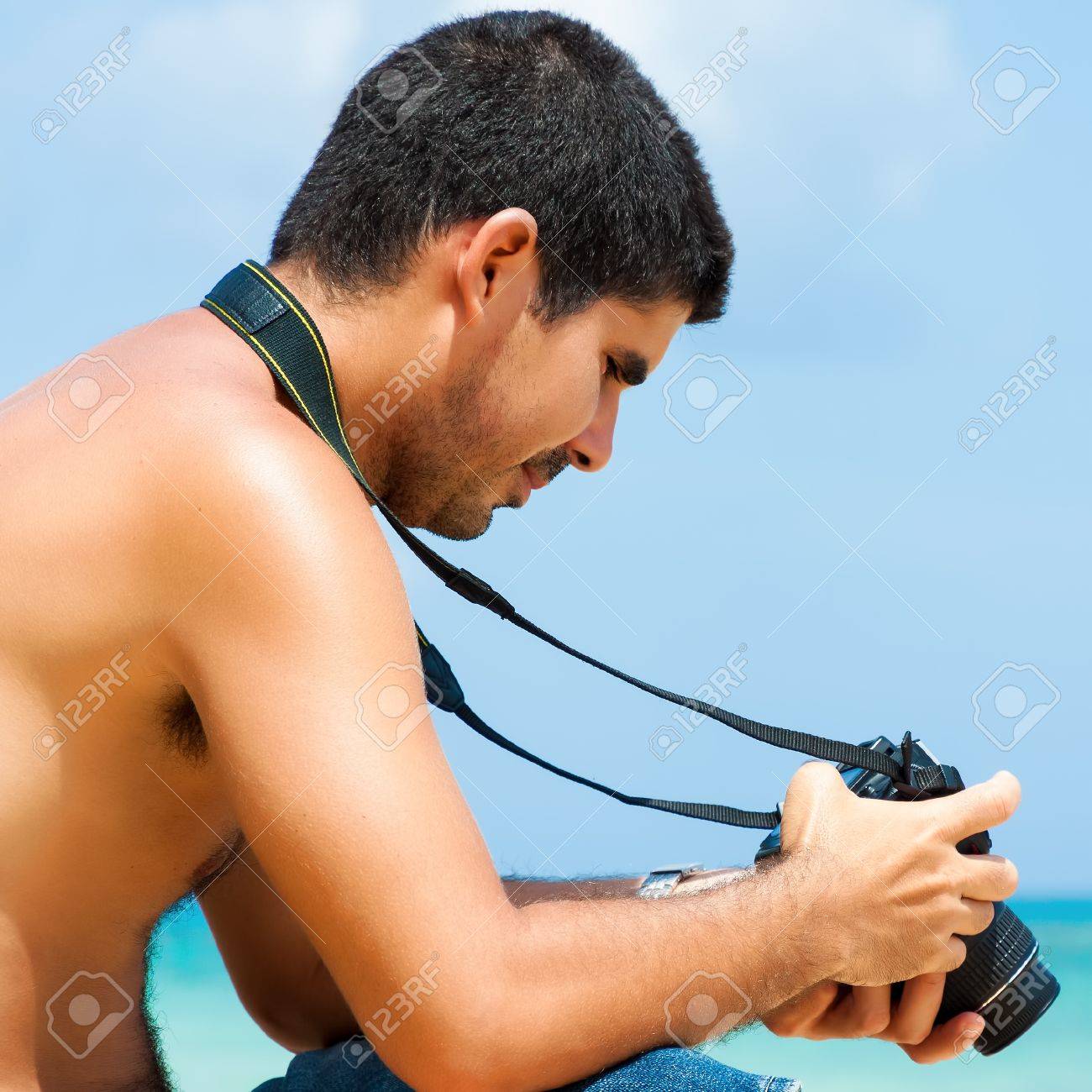 Amateur Hispano Tomando Fotos