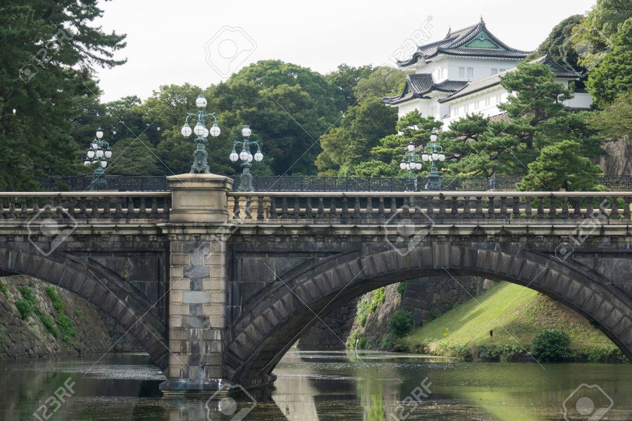 東京都の二重橋と皇居 の写真素材 画像素材 Image