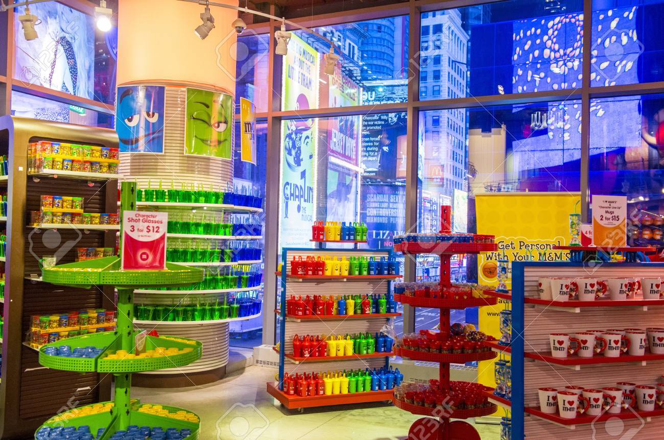 Big Candy Store In Times Square