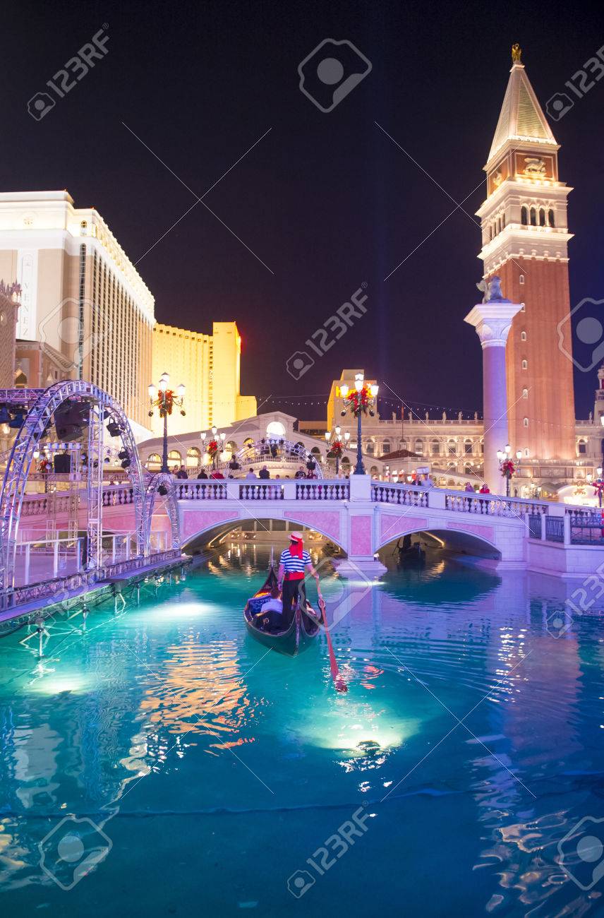 LAS VEGAS - NOV 15 : The Venetian hotel and replica of a Grand canal in Las Vegas on November 15, 2013. With more than 4000 suites it`s one of the most famous hotels in the world - 25260845 LAS VEGAS - NOV 15 : The Venetian hotel and replica of a Grand canal in Las Vegas on November 15, 2013. With more than 4000 suites it`s one of the most famous hotels in the world - 25260845