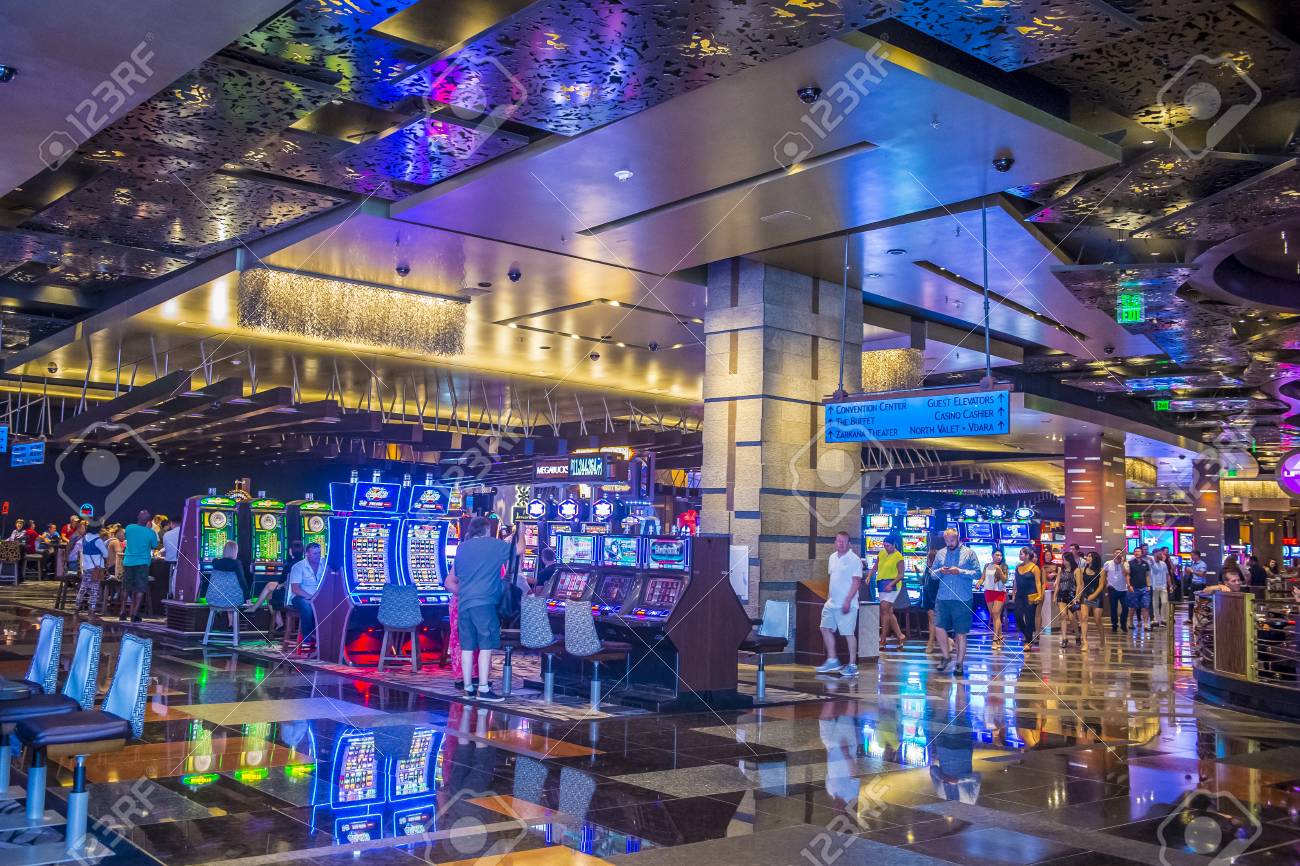LAS VEGAS - SEP 03 : The Interior Of Aria Resort And Casino In.. Stock Photo, Picture And Royalty Free Image. Image 45773364.