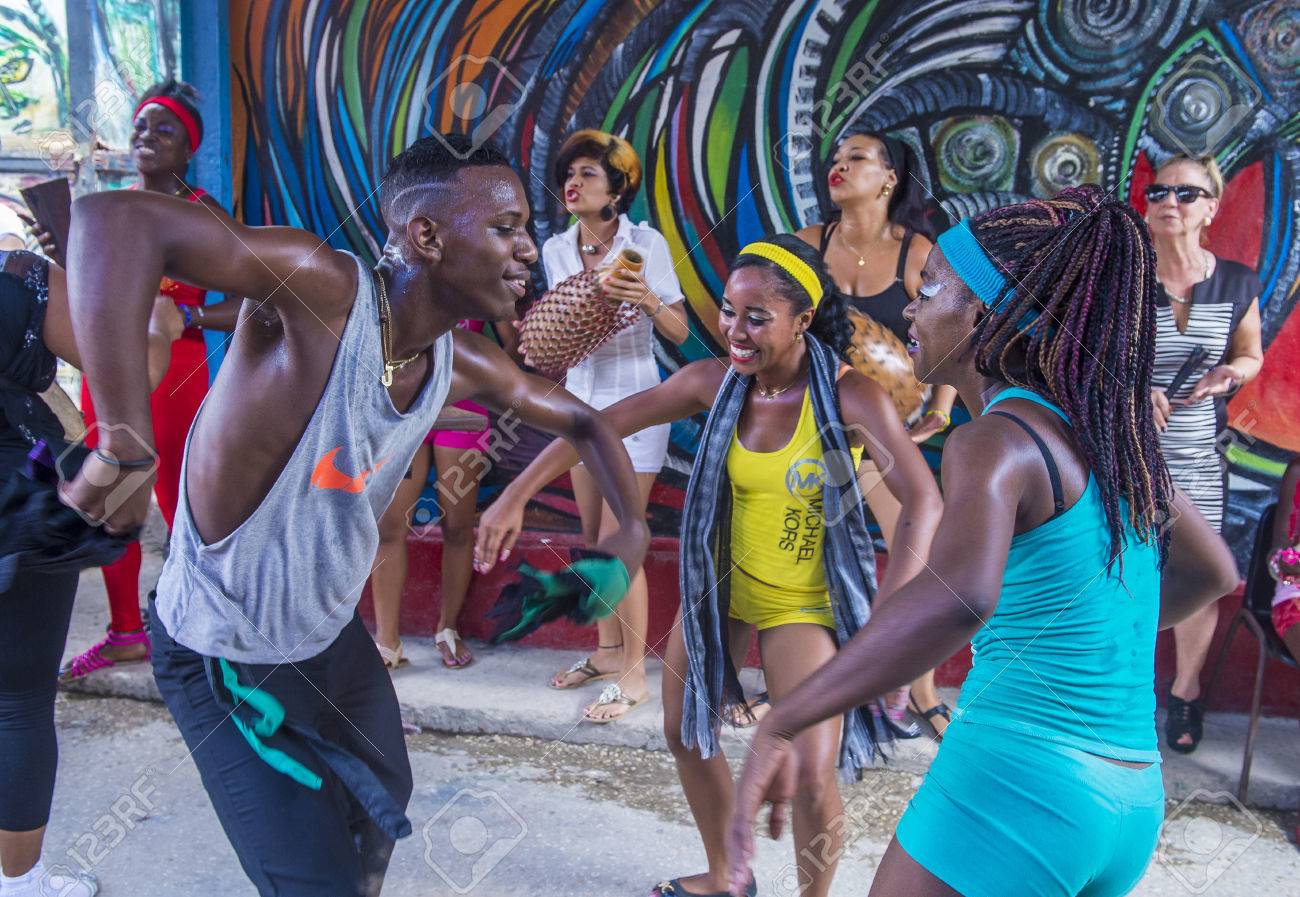 HAVANA, CUBA - JULY 18 : Rumba dancers in Havana Cuba on July 18 2016. Rumba is a secular genre of Cuban music involving dance, percussion, and song. It originated in the northern regions of Cuba - 61025887 HAVANA, CUBA - JULY 18 : Rumba dancers in Havana Cuba on July 18 2016. Rumba is a secular genre of Cuban music involving dance, percussion, and song. It originated in the northern regions of Cuba - 61025887