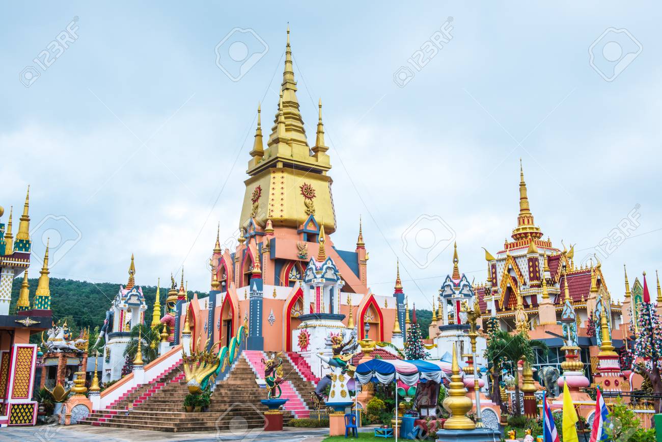 懐サイ カオ寺院 タイでの美しい建物 の写真素材 画像素材 Image