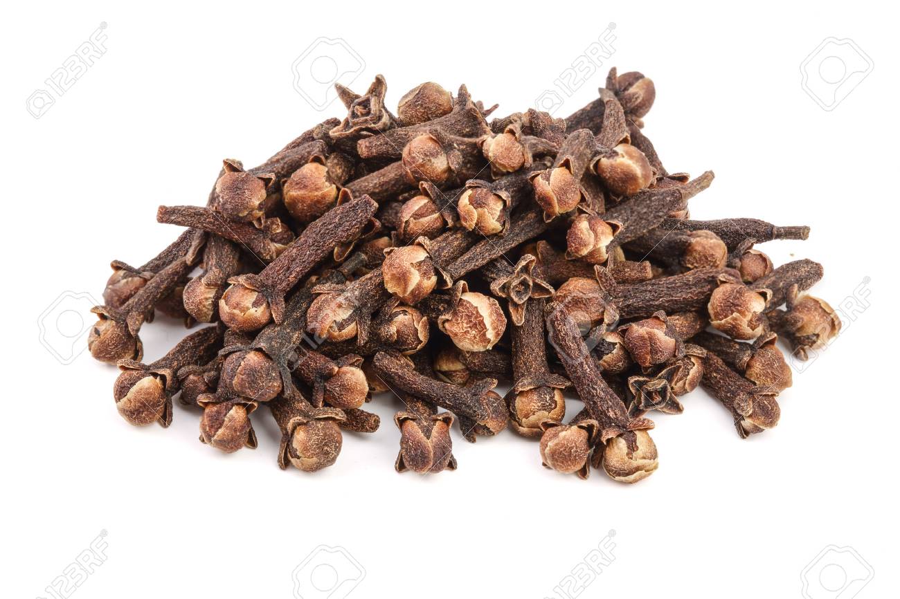 dry spice cloves isolated on white background - 89123597 dry spice cloves isolated on white background - 89123597