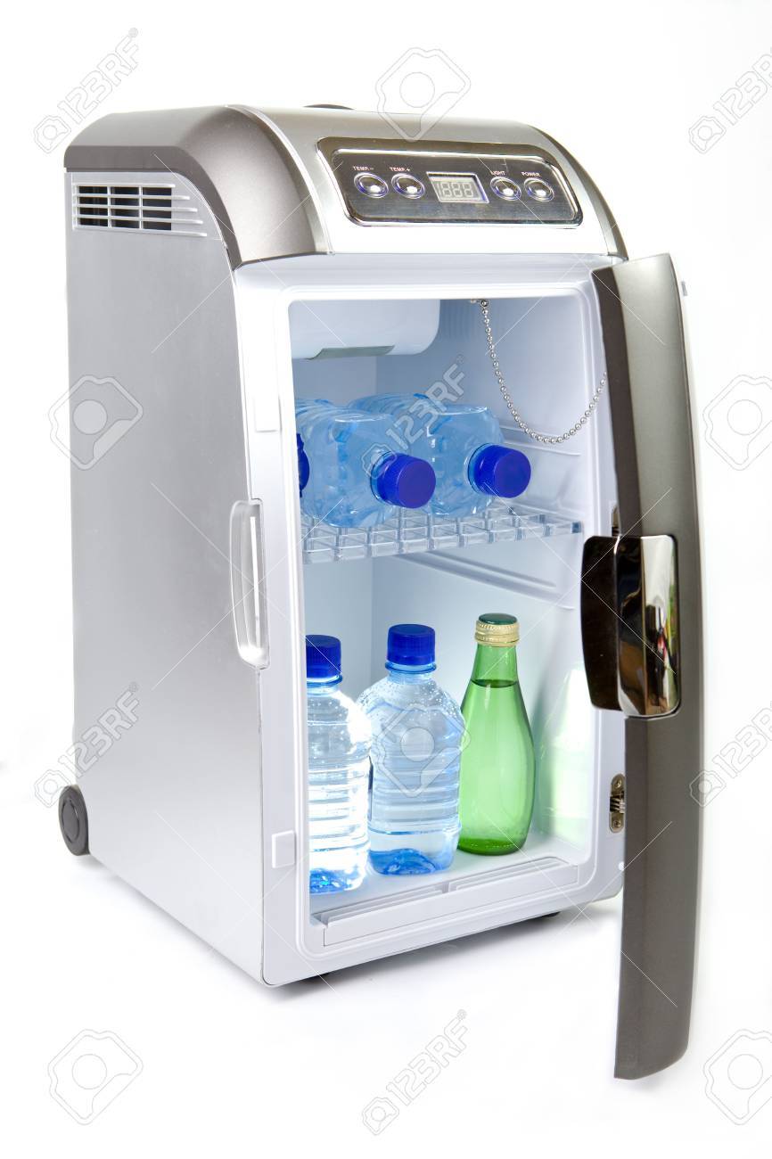 automobile refrigerator