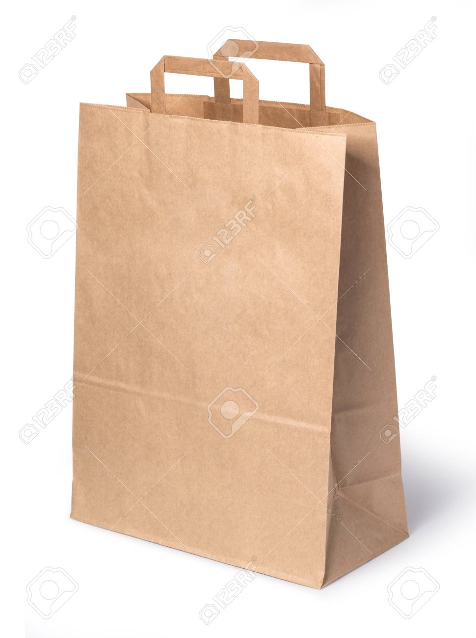 paper shopping bag isolated on white background with clipping path