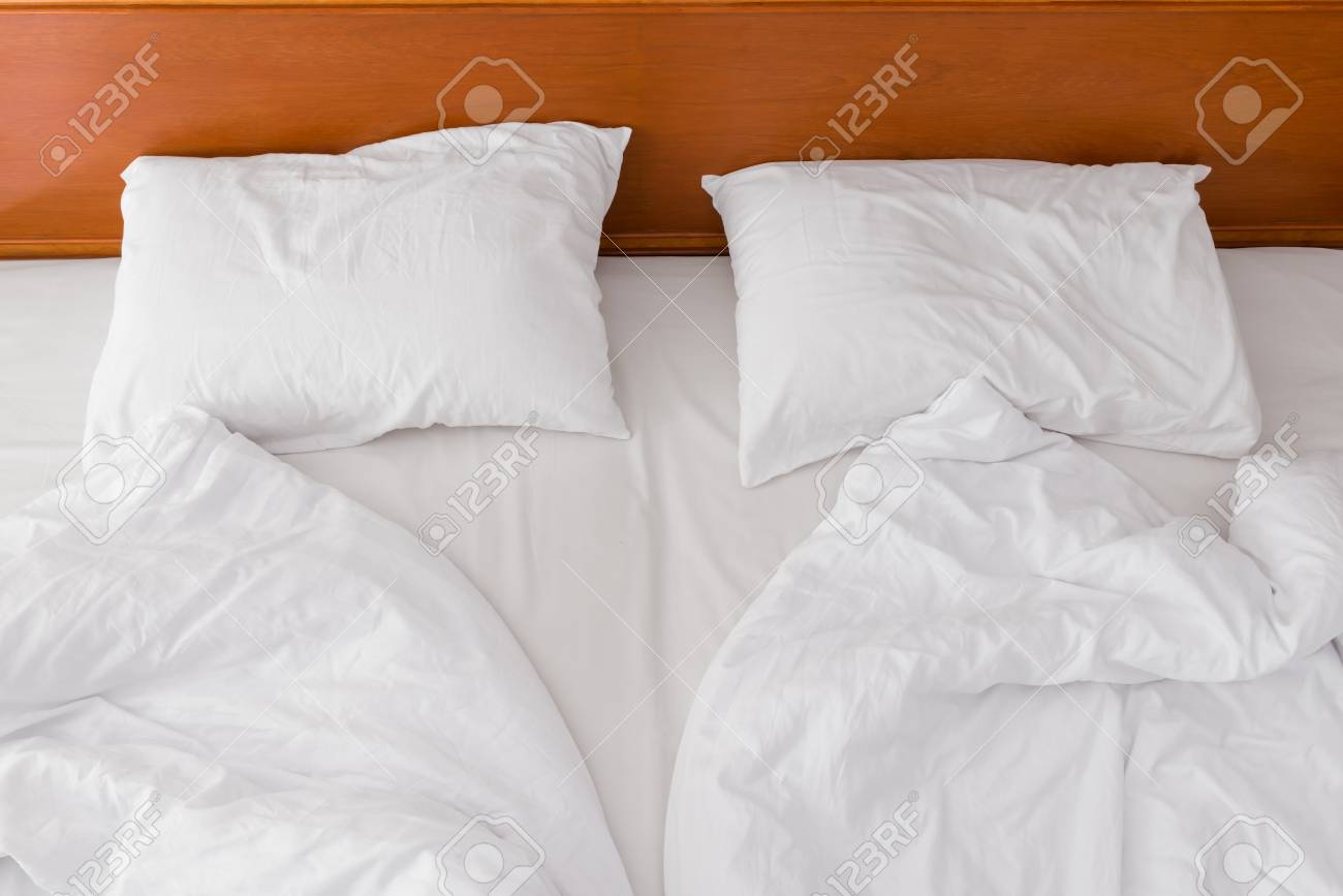 hotel bed pillows