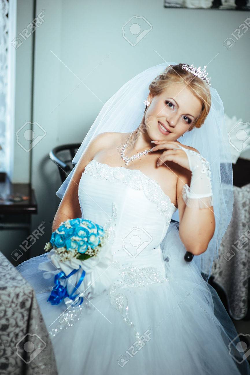 Wounded for dating soldiers, Dating christian rooms chat uk, Dating online verification Dating scotsman, Girl a dating in law school