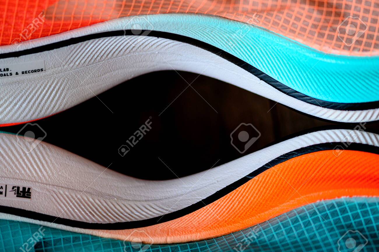 nike flyknit marathon