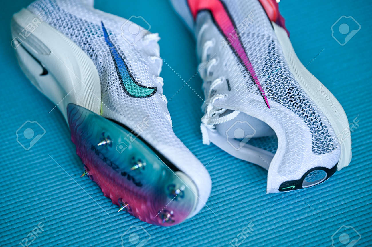 エア ズーム ヴィクトリー 東京五輪モデル ナイキエアズーム