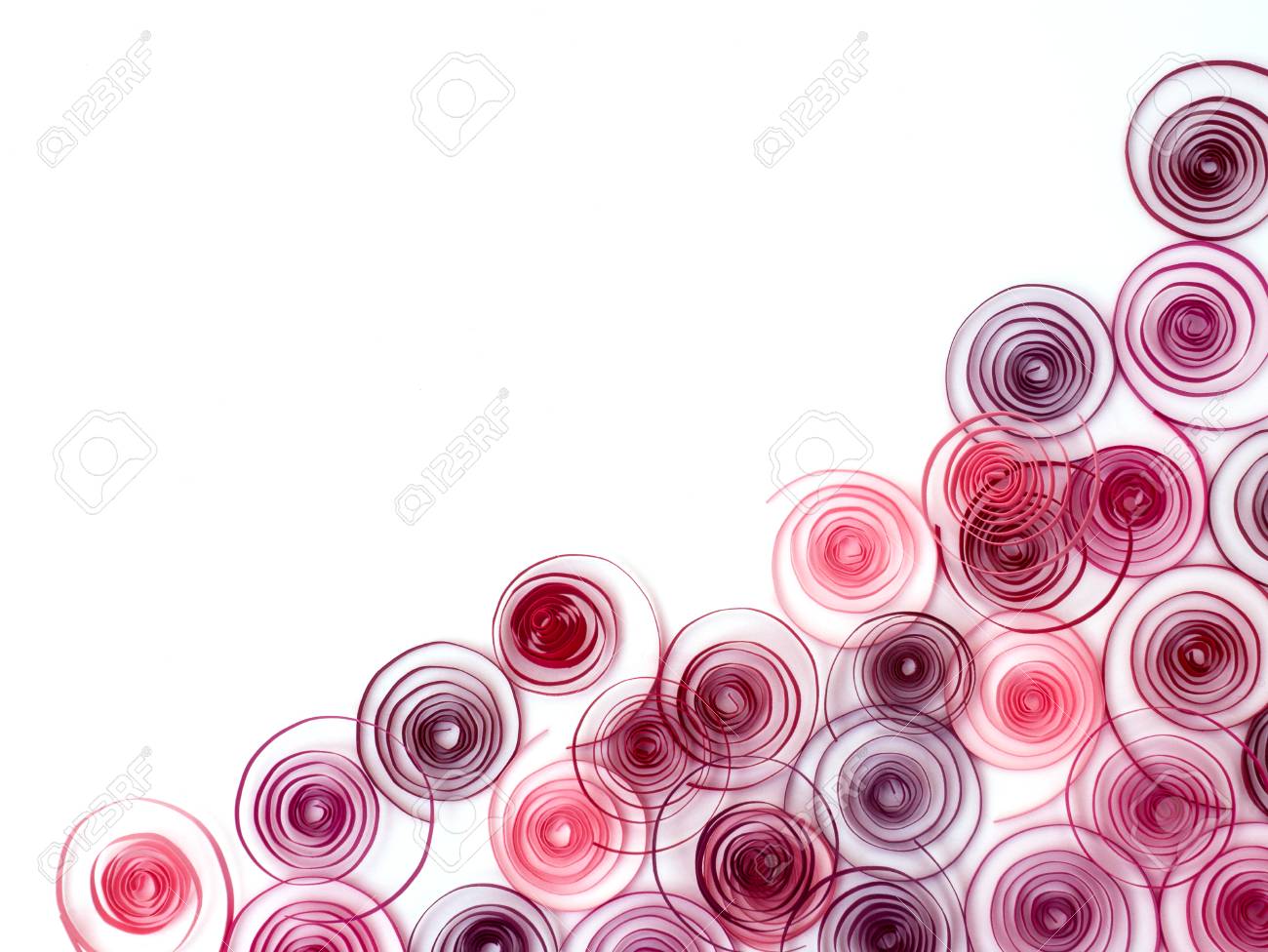 Pink Border On White Background. Abstract Frame, Pink Circles, Quilling  Craft, Handmade Festive Decoration With Paper Circles On White Background.  Cut From Paper By Handmade. Stock Photo, Picture and Royalty Free Image., image size:1300x976