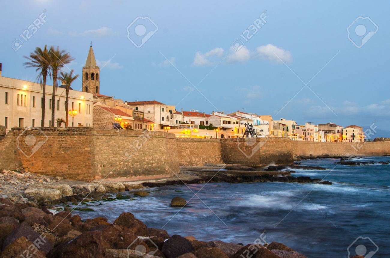 Alghero, Sardinia Island, Italy in the sunset Defensive wall - 28757427 Alghero, Sardinia Island, Italy in the sunset Defensive wall - 28757427