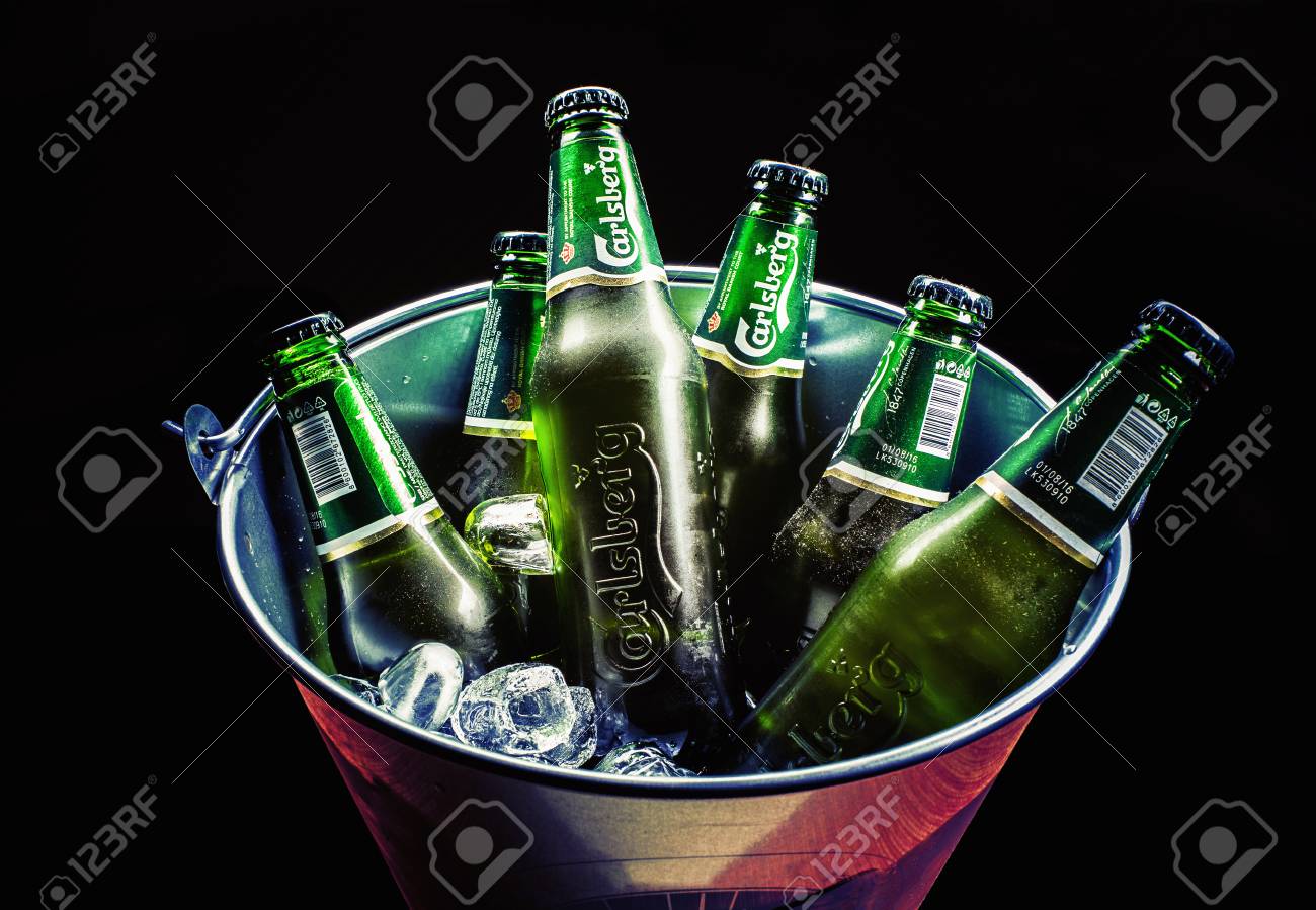 carlsberg ice bucket