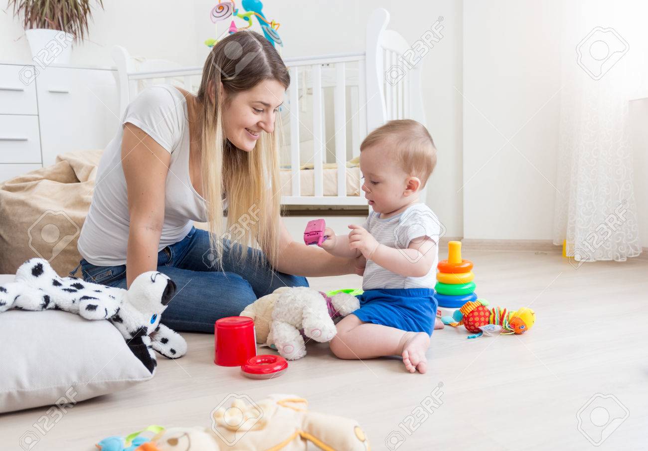 cell phone for baby to play with