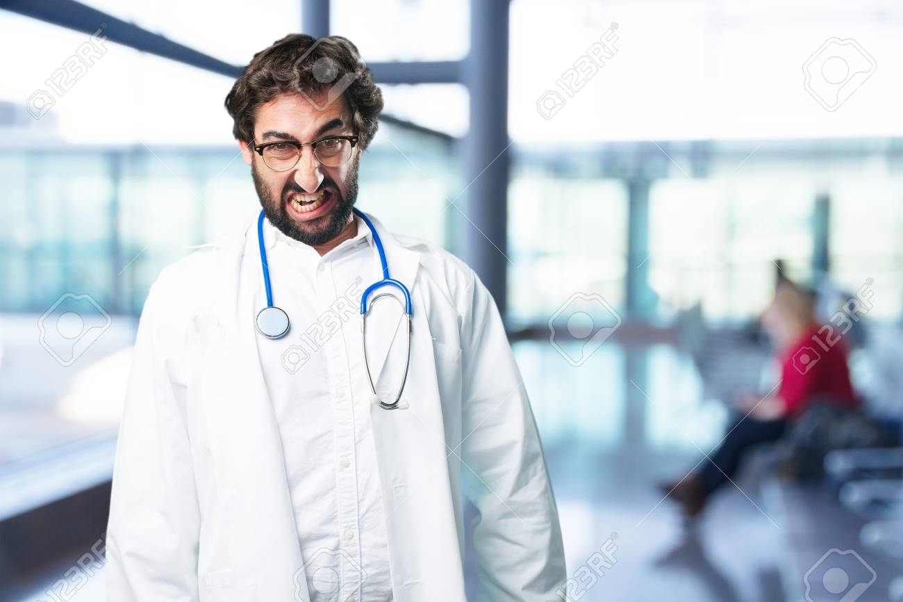 面白い若者怒っているコンセプトです 医者のコンセプト の写真素材 画像素材 Image