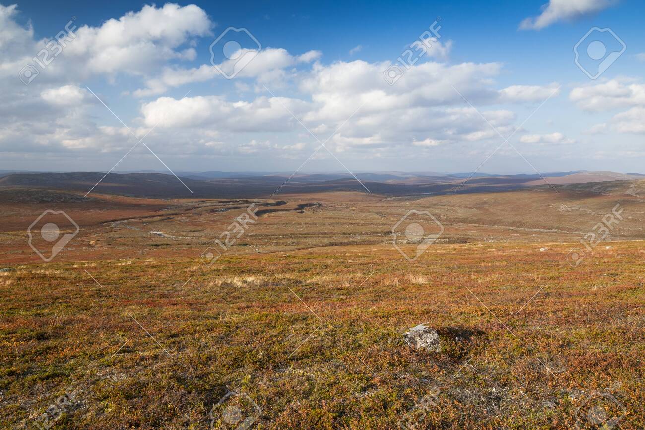 Autumn landscape over a mountain landscape in northern Finland - 133182176 Autumn landscape over a mountain landscape in northern Finland - 133182176
