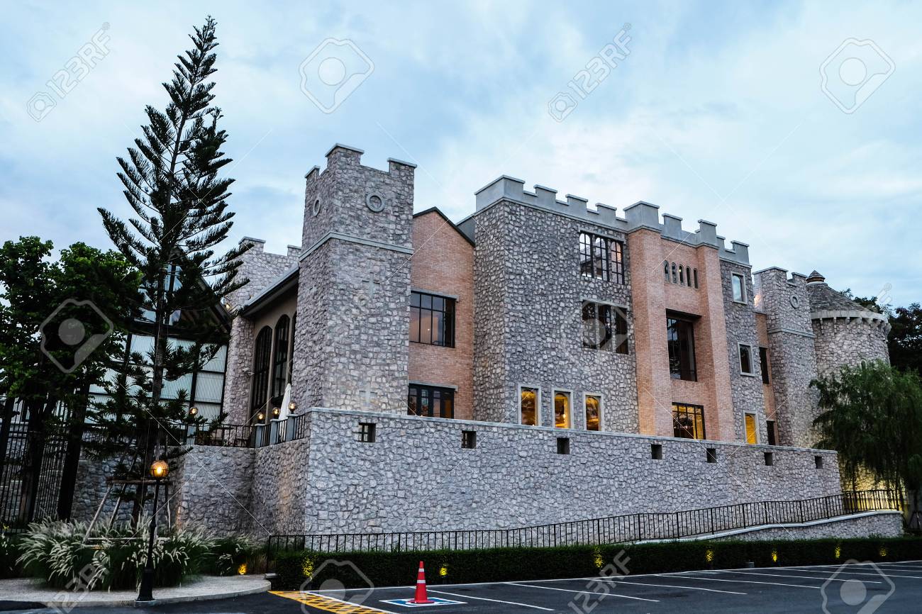 etiam-dictum-ipsum-a-felis