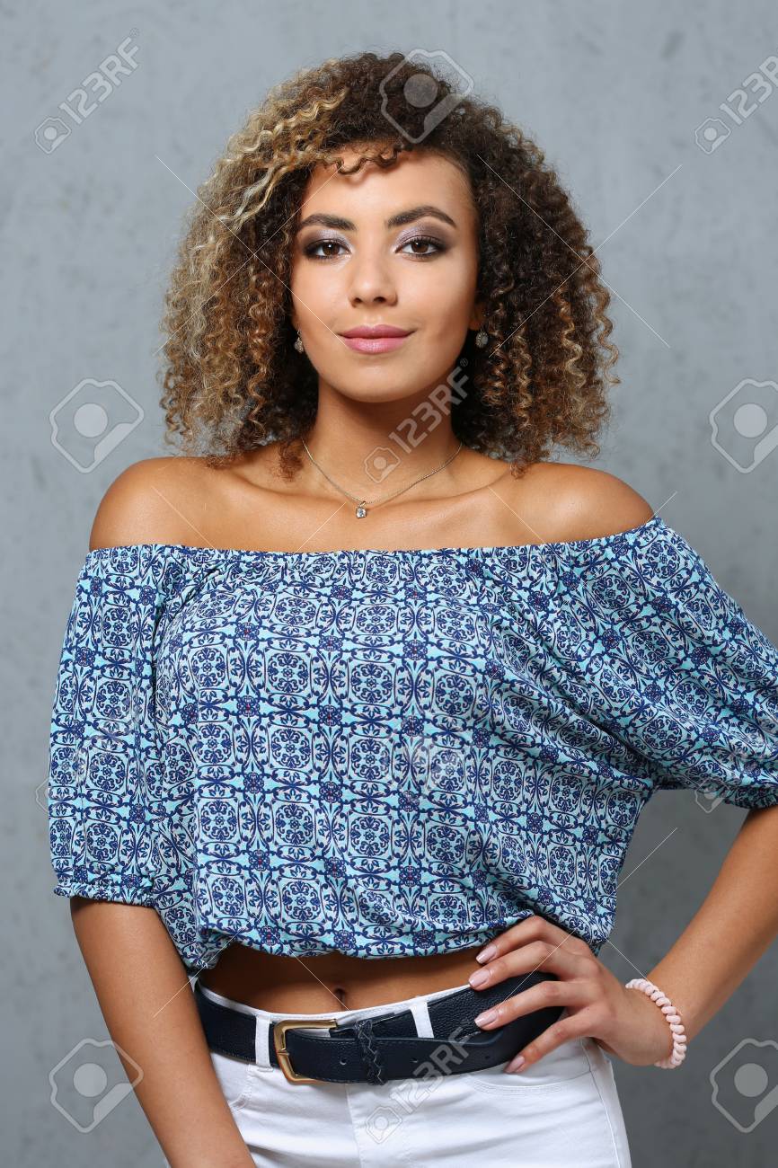 Coupe Courte Cheveux Blancs Femme Coupe Courte Cheveux Gris