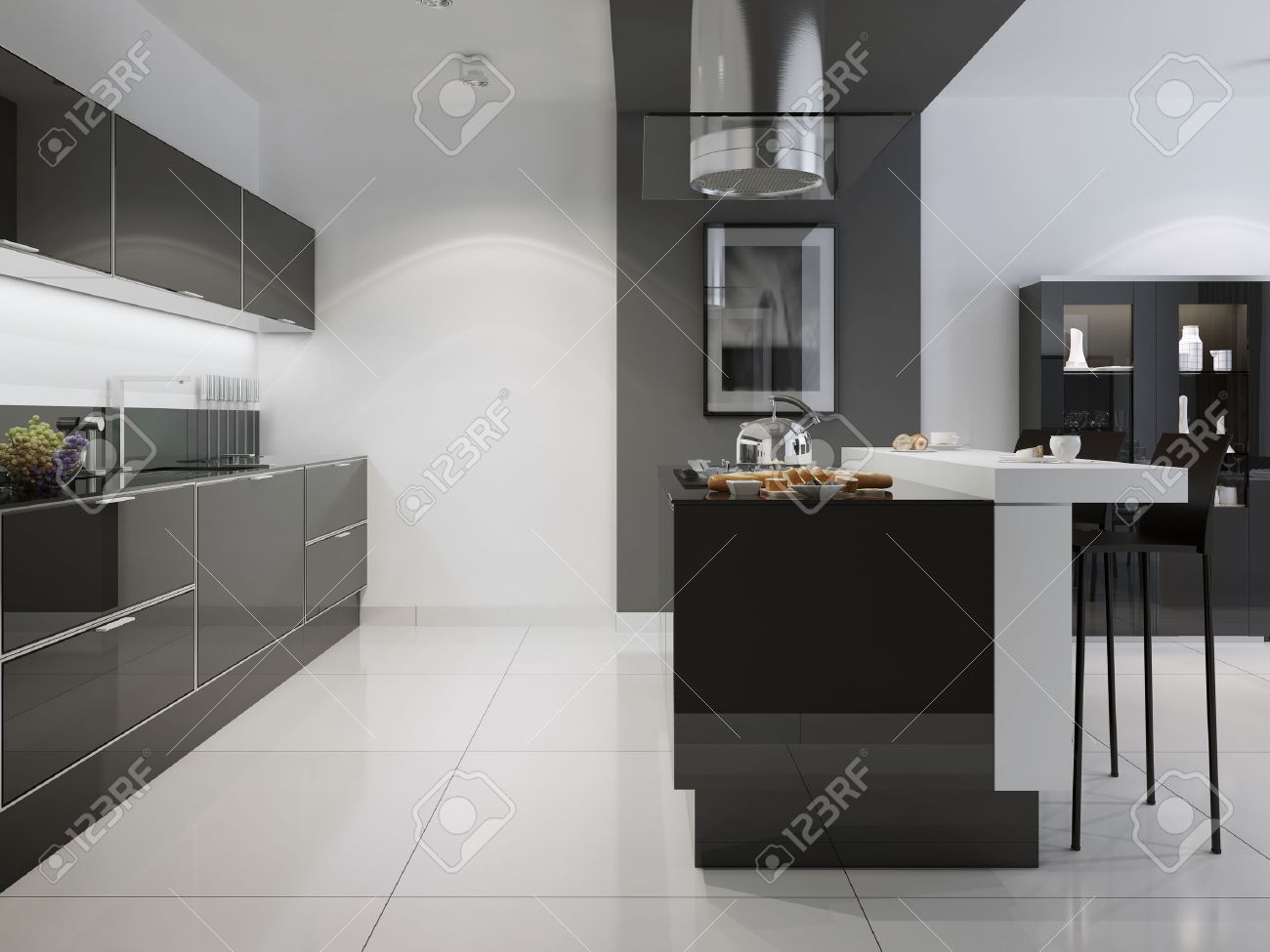 Cocina Luminosa Con Muebles Oscuros. Pared Blanca Con La Transición ... Cocina Luminosa Con Muebles Oscuros. Pared Blanca Con La Transición ...