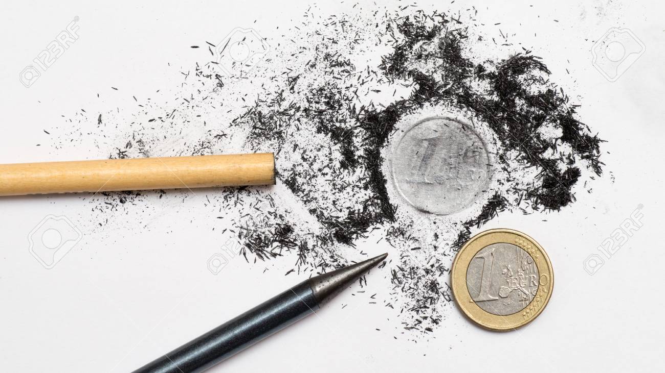 흰색 배경에 유로 동전 드로잉과 연필 하나 로열티 무료 사진, 그림, 이미지 그리고 스톡포토그래피. Image 44697095